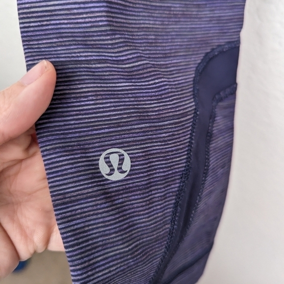 Lululemon run inspire purple striped crop 6 - Picture 3 of 4